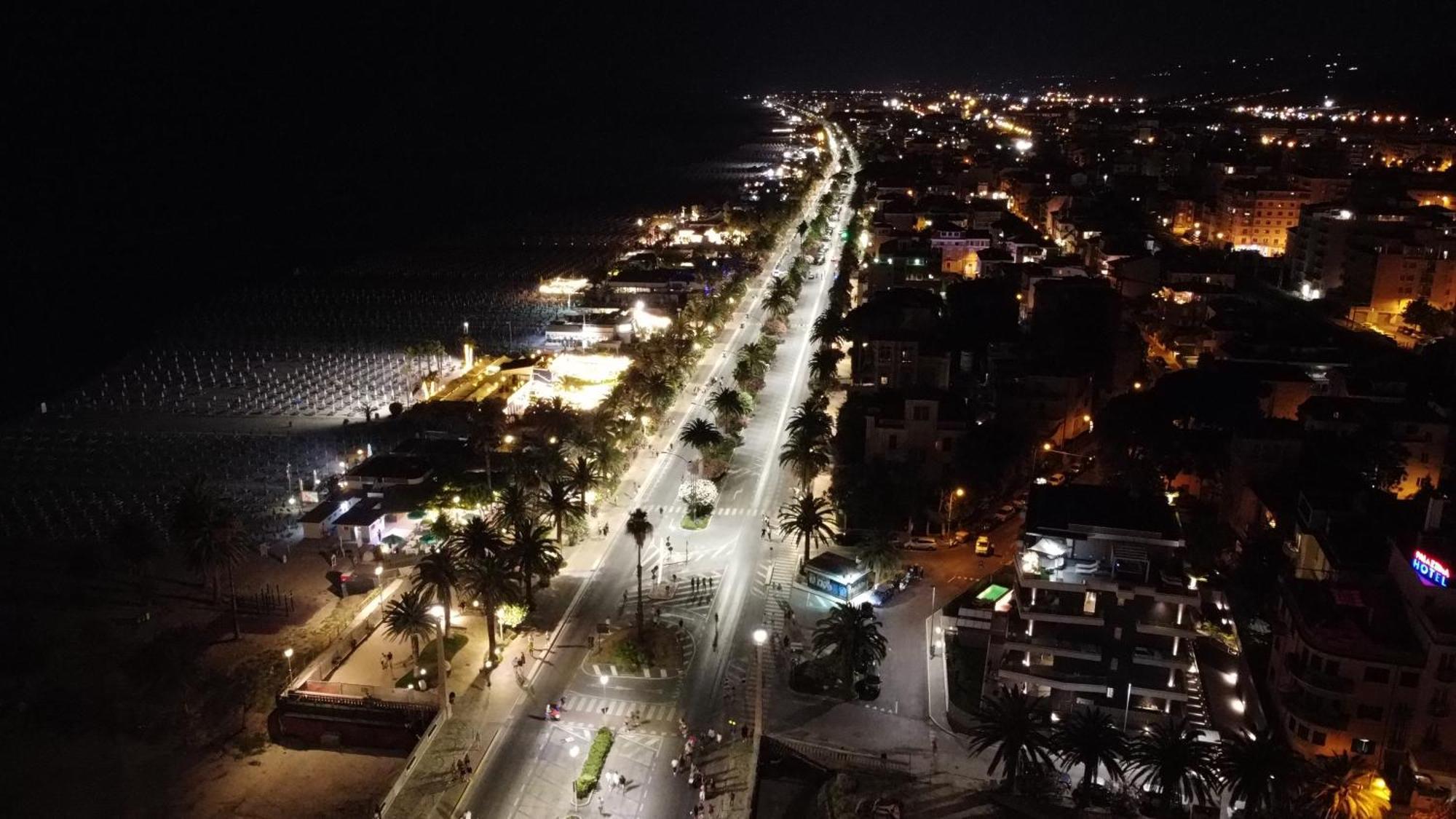Loft Manhattan-Antica Vetreria San Benedetto del Tronto Kültér fotó